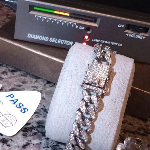 Accessories | Bracelet Australian Prototype Real Lab  display picture 1